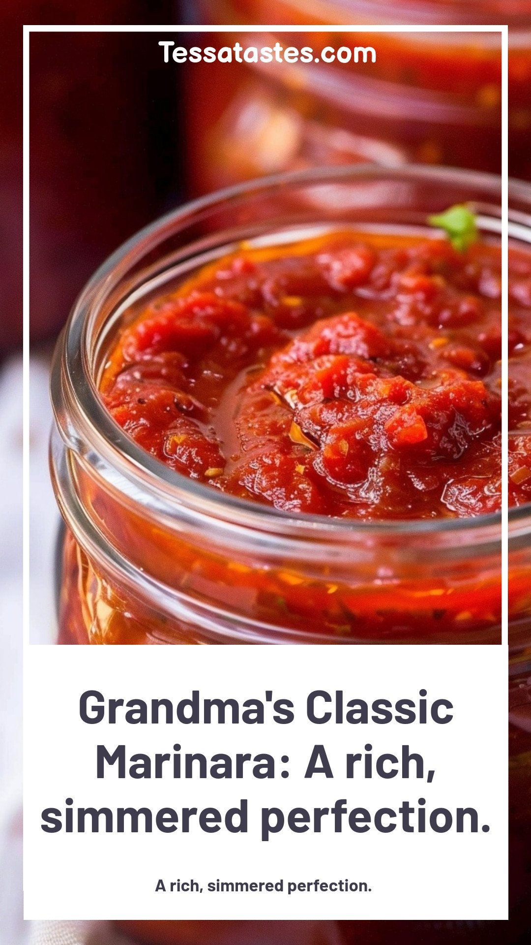 Grandma's Classic Marinara: A rich, simmered perfection.