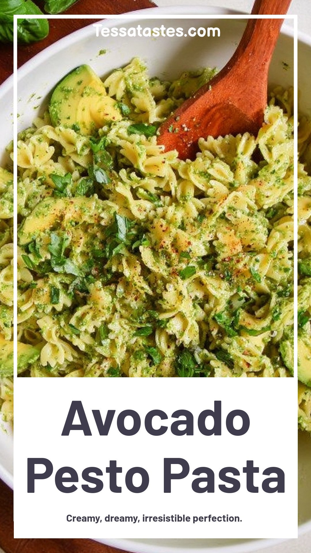 Avocado Pesto Pasta
