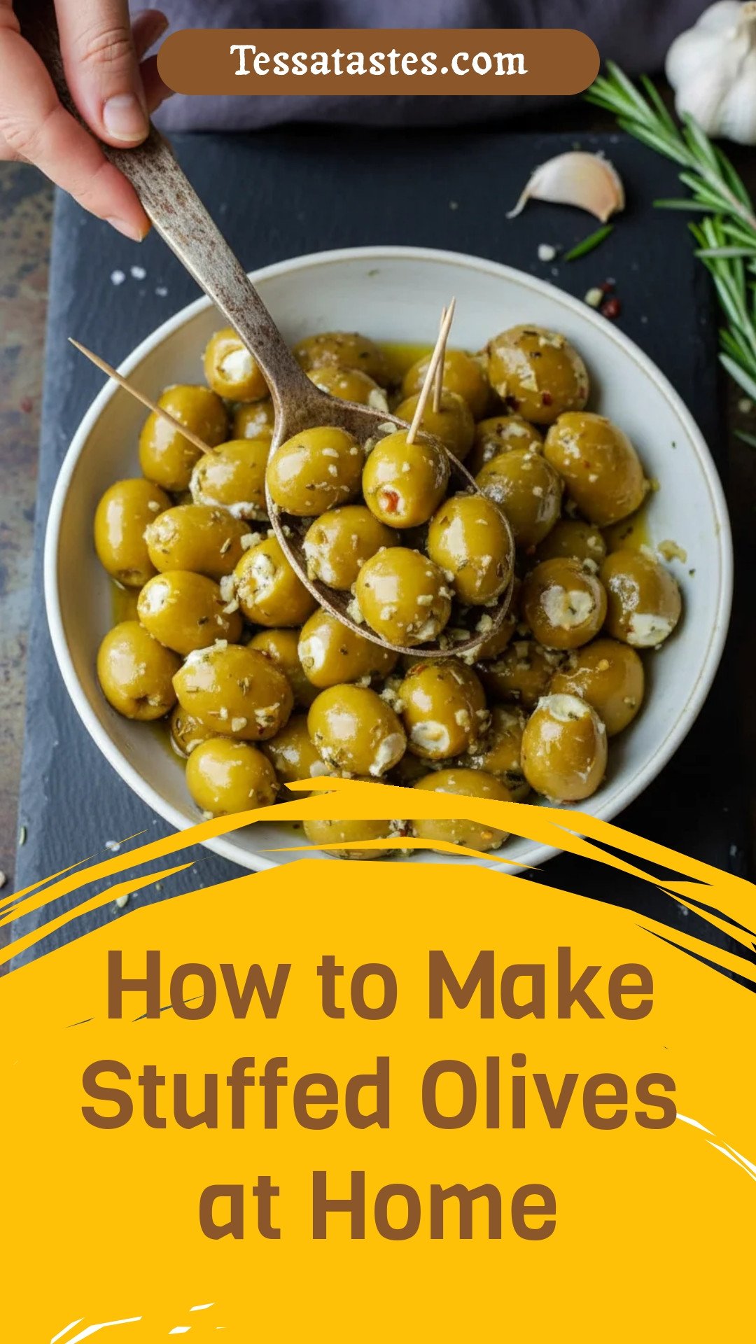 How to Make Stuffed Olives at Home